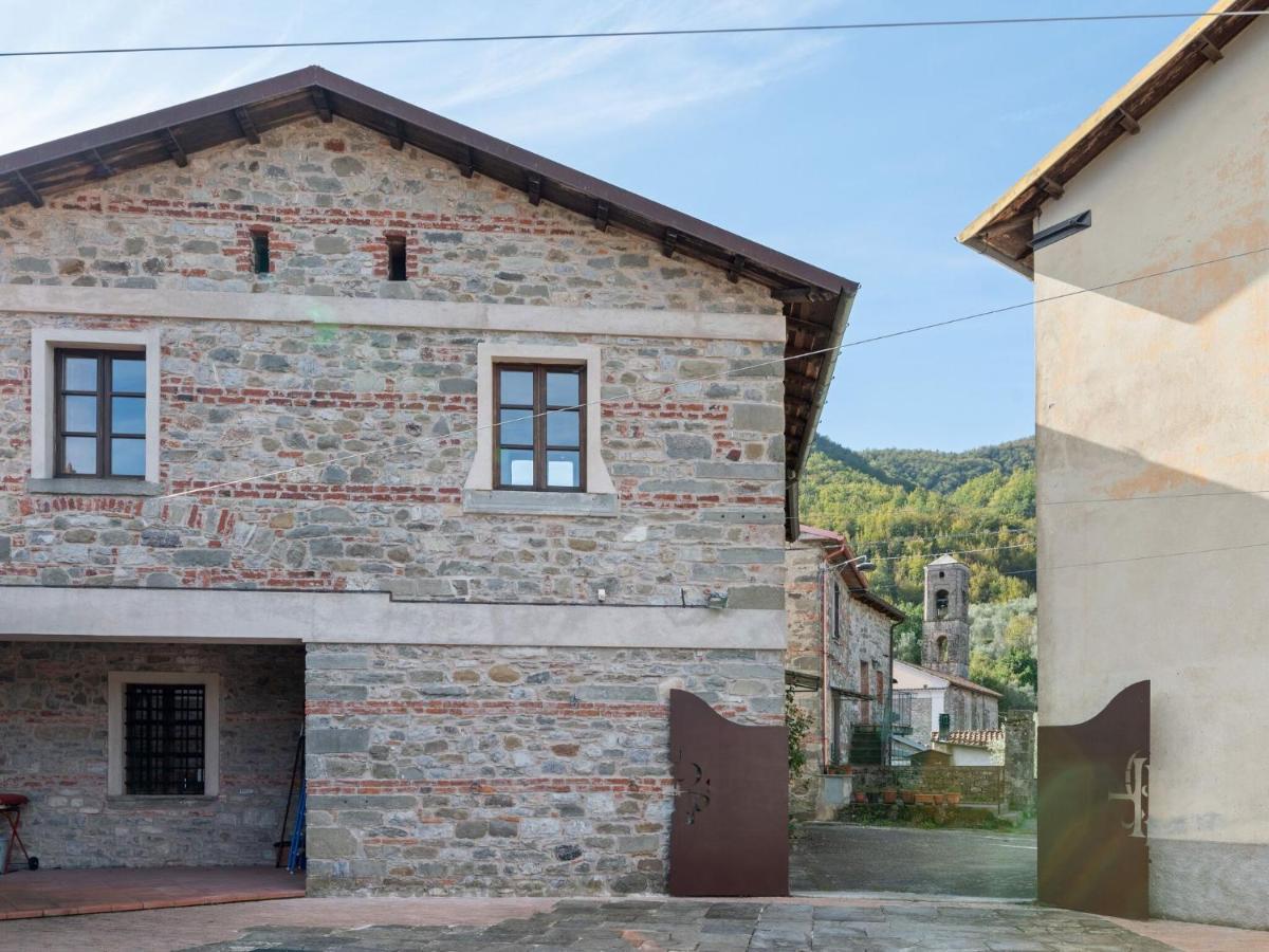 Ancient Farmhouse With Private Heated Hot Tub And Pool Villa Casola in Lunigiana Eksteriør billede